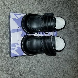 Baby/toddler walking shoes